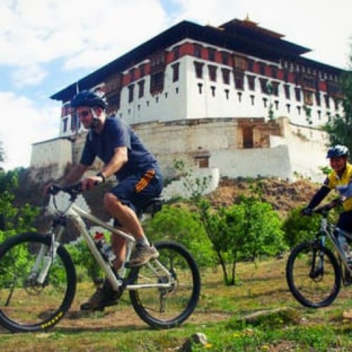 cycling-jakar-valley-bhutan-488 (1)